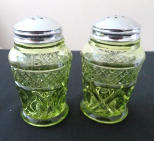 Paar Imperial Glas Cape Cod grün Streuer Top Zustand kostenloser Versand - Bild 1 von 9