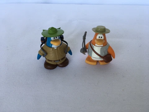 VINTAGE 2 DISNEY CLUB PENGUIN FISHERMAN & RANGER CAMPING Cover