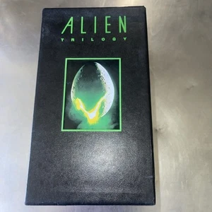 ALIEN TRILOGY Box Set VHS 1993 Fox Video - Picture 1 of 4