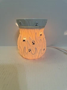 Scentsy Halloween Ghouls & Ghosts Full Size Wax Warmer-No Box - Picture 1 of 7