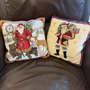 2 Vintage Nadelspitze Weihnachtskissen Weihnachtsmann Schlitten Samt Reißverschluss - Bild 1 von 6