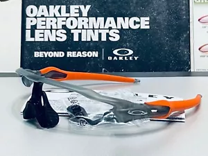 Oakley Radar EV Path Matte Grey INK mit Chrome Oakley Icons SKU# 9208-F838 - Bild 1 von 24