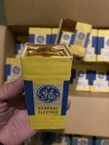 BOXof one vintage GE round logo MADE in USA 11w old S14 SIGN BULB YELLOW 11S14 Y - Picture 1 of 4