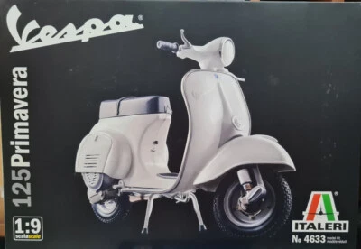 Piaggio Vespa 125 Primavera 1968 - Italeri Kit 1:9 4633 - Immagine 1 di 4