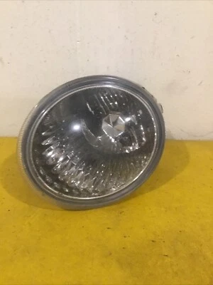 Luz antiniebla izquierda/lado del conductor Subaru Legacy 2005-2009 OEM P/M P40132  Foto 1 de 4