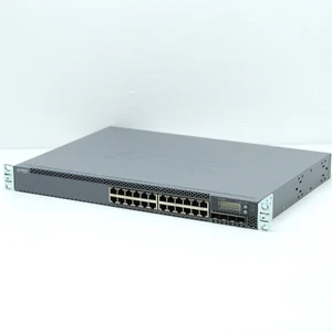 Commutateur Ethernet Juniper EX3300 EX3300-24P 24 ports 4 SFP+ 10/100/1000BASE-T PoE+ - Photo 1/18