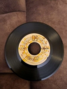 Carly Simon - You're So Vain/The Right Thing To Do 45rpm(E-45063) - Picture 1 of 2