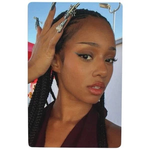 KATSEYE Manon - Official Light Stick Photocard - Picture 1 of 2