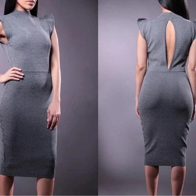 Wow Couture Vestido Midi Gris Cuello Imitado Ajustado con Mangas Volantes Talla. Med Usado en Excelente Condición Foto 1 de 4