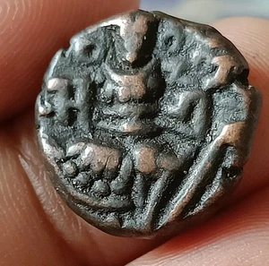 #G72# - INDIEN - Posthunnische Dynastien Loharas von Kaschmir SANGRAM DEVA 1003-28 N. Chr.  - Bild 1 von 3