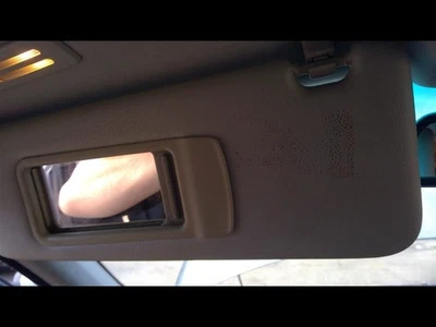 Солнцезащитный козырек для водителя седана I RWD с подсветкой кожа подходит для 01–06 BMW 325i 1030816 - Изображение 1 из 4