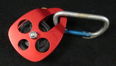 "Polea CMI vintage años 90 - espeleología/rappel/escalada + mosquetón REI - cuerda de 5/8""" Foto 1 de 4