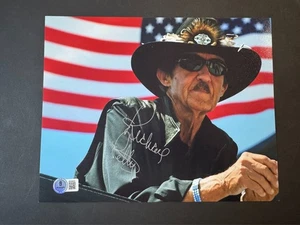 Richard Petty autographed signed Nascar legend King 8x10 photo Beckett BAS coa - Picture 1 of 1