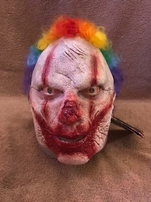 Halloween Scary Circus Clown Horror High-Quality Latex Deluxe Mask - Image 1 of 4