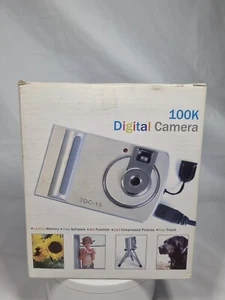 Cámara digital Tdc 15 con trípode de memoria de 16 mbit (cámara de bolsillo) - Imagen 1 de 5