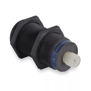 TELEMECANIQUE SENSORS XS230AAPAM12 Proximity Sensor,Inductive,22mm,PNP,NO - Picture 1 of 1