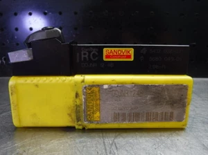Sandvik Portautensili Tornio Indicizzabile 3/4" x 3/4" DDJNR 12 4B (LOC2334) - Foto 1 di 3