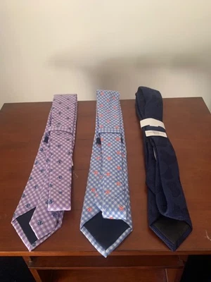 Corbatas Bar III para hombre - púrpura a cuadros, azul a cuadros, azul marino (nuevas) Foto 1 de 2