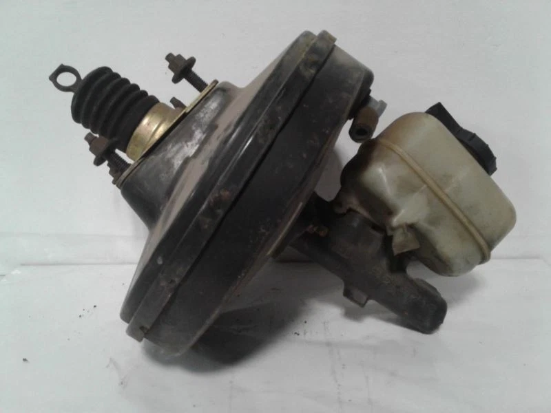 Cilindro maestro de freno con ABS compatible con 90-95 SABLE 1492132 Foto 1 de 4