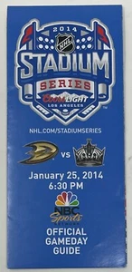 Los Angeles KINGS vs Anaheim DUCKS 2014 Stadium Series Gameday Guide NHL Hockey - Imagen 1 de 2