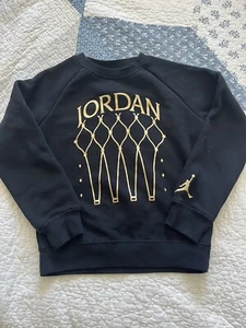 Kids Jordan Black Jumpman Gold Trophy Pullover Sweatshirt Size 5-6 - Picture 1 of 6