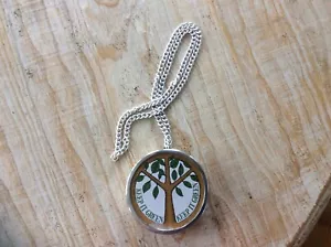 "KEEP IT GREEN" Peace Symbol Realistic Pendant Radio Early 70's . IT WORKS!! - Picture 1 of 5