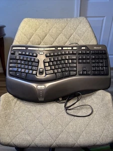 Microsoft KU-0462 naturalna czarna ergonomiczna fala USB klawiatura 4000 v1.0 - Zdjęcie 1 z 11