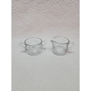 Vintage Klar Geätzt Glas Milchkännchen & Offener Deckel Zucker Set Atomic Starburst Muster - Bild 1 von 8