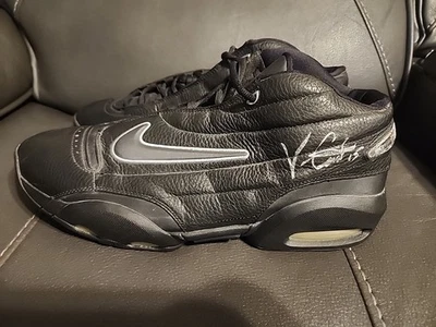 Zapato Nike Air autografiado por Vince Carter Toronto Raptors sin certificado de autenticidad Foto 1 de 4