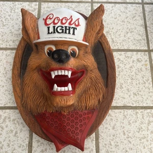VINTAGE COORS LIGHT BEER WOLF 3-D WALL ADVERTISING SIGN - MAN CAVE - Picture 1 of 24