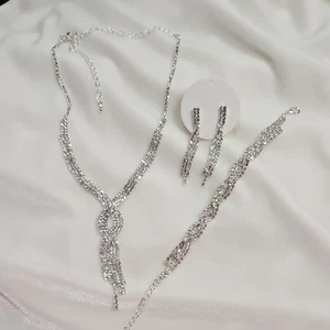 Set 3 pezzi donna strass argento moda ballo festa gioielli eleganti nuovi - Foto 1 di 7