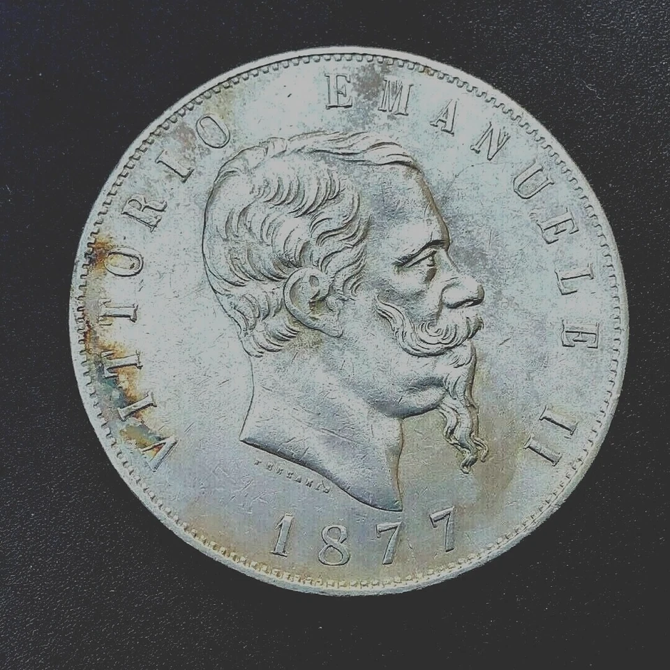 Italy, 1877-R, 5 Lire, Crown size, Nice Grade silver coin. Take a look ! - Image 1 of 2
