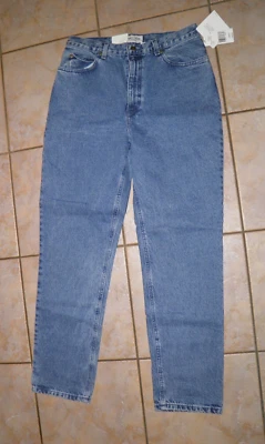 Jones Wear Sport Women's Jeans Classic Fit Size 12 x 31" Zip Fly New with Tags - Image 1 of 4