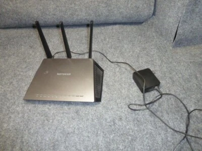 Netgear Nighthawk Router Black Wifi Wireless AC1900 R7000 - Image 1 of 3