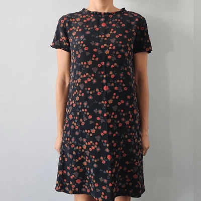 Barneys New York CO-OP 100% Silk dress "made in los in angeles" Size 4 Raffle - Image 1 of 4