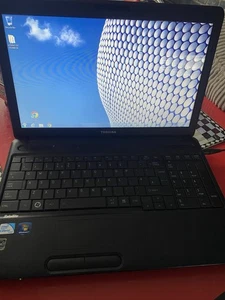 Toshiba Satellite C660-195 Laptop | 15.6” Windows 7+charger - Picture 1 of 9