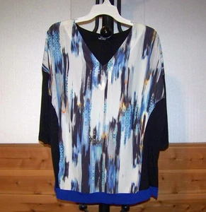 WOMENS BLACK, BLUE and WHITE PRINT ¾ SLEEVE TOP by VIA MILANO (SIZE 1X) - Picture 1 of 6