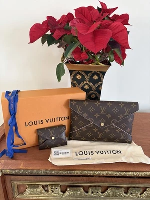 Louis Vuitton Kirigami Pouch and Card Holder Monogram Leather - Image 1 of 4