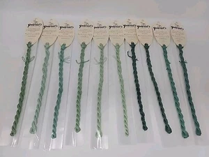 Pearsall's Filoselle Embroidery Silk Floss 4m 6 Ply MADE ENGLAND Vintage Green I - Picture 1 of 4