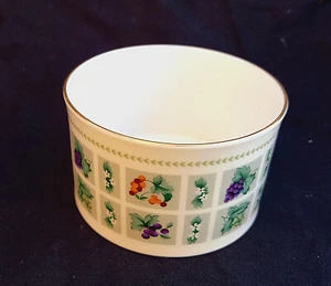 Royal Doulton TAPESTRY. Open Sugar Bowl. Diameter 3¾ inches - Picture 1 of 3