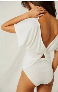 NEU Free People Intimate Damen Martini mit Twist Body Oberteil weiß Größe XS - Bild 1 von 8