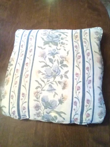 2 THROW PILLOWS 17 X 17 - Bild 1 von 2