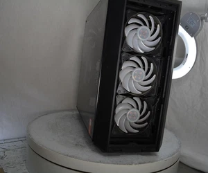 COOLER MASTER MasterBox Pro 5 RGB ATX Mid-Tower MCYB5P2KWGN PC Case SEE NOTES - Picture 1 of 7