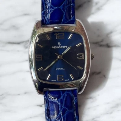 Reloj de cuarzo Peugeot PQ8246 esfera azul manecillas brillantes correa de cuero genuino Japón Mvt Foto 1 de 4
