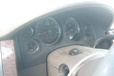 2007 Yukon OE Speedometer Gauge Cluster 148K Miles GMC - Image 1 of 4