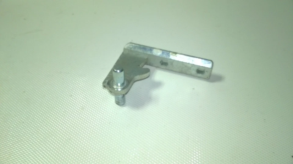 Nevera central de aluminio con bisagra Beko CSA30010  Foto 1 de 1