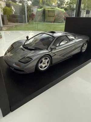 UT Models 1/18 scale McLaren F1 GTR Le Mans Roadcar .die cast model car boxed  - Image 1 of 4