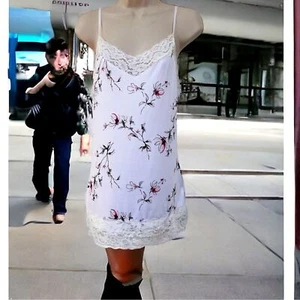 Floral Slip Dress Size Large Short Lace New with Tags White House B. Market Y2 - Picture 1 of 8