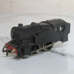 Twin Trix TTR BR Tank Loco - plastic body no details - Picture 1 of 6