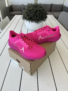 WMNS Nike Air Zoom Pegasus 40 US9.5 UK7 EUR41 Fierce Pink/Bronze DV3854-601 - Picture 1 of 3